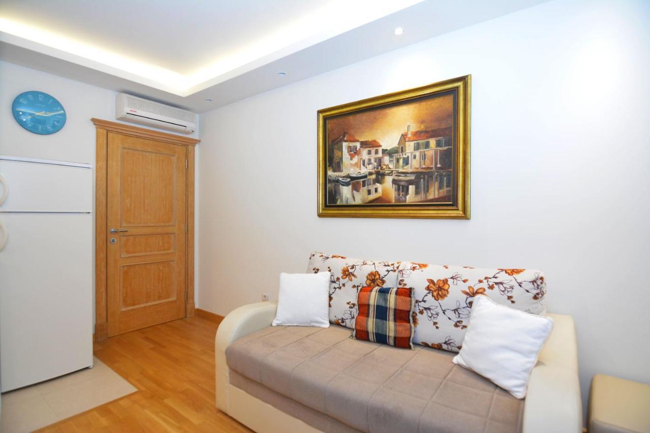 Apartments Olive Kotor Luaran gambar