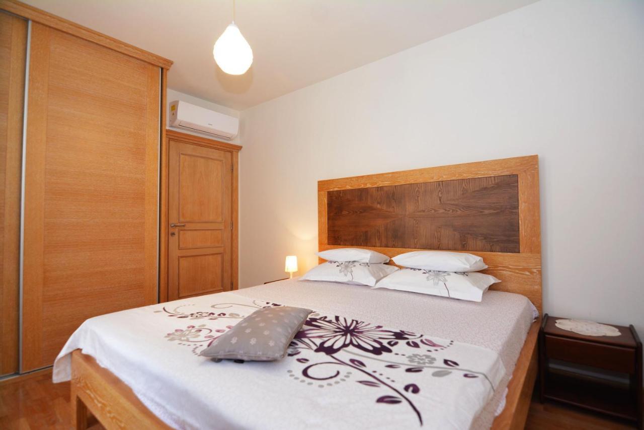 Apartments Olive Kotor Luaran gambar
