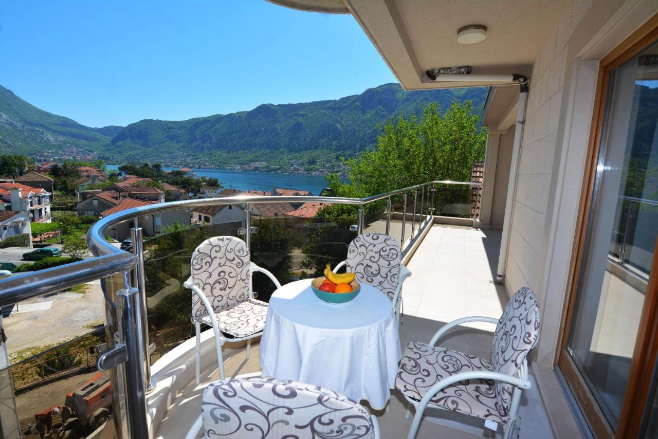 Apartments Olive Kotor Luaran gambar