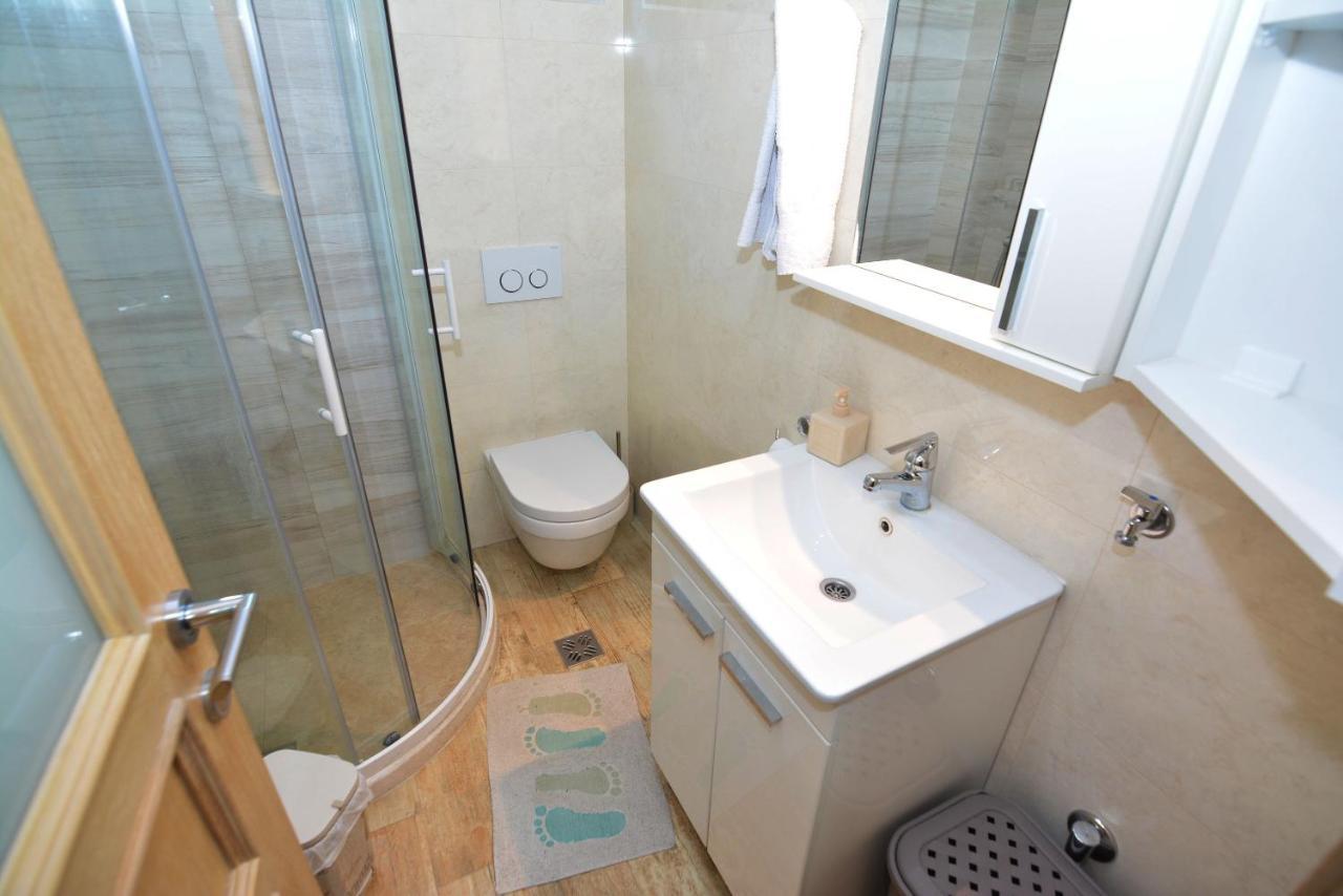 Apartments Olive Kotor Luaran gambar