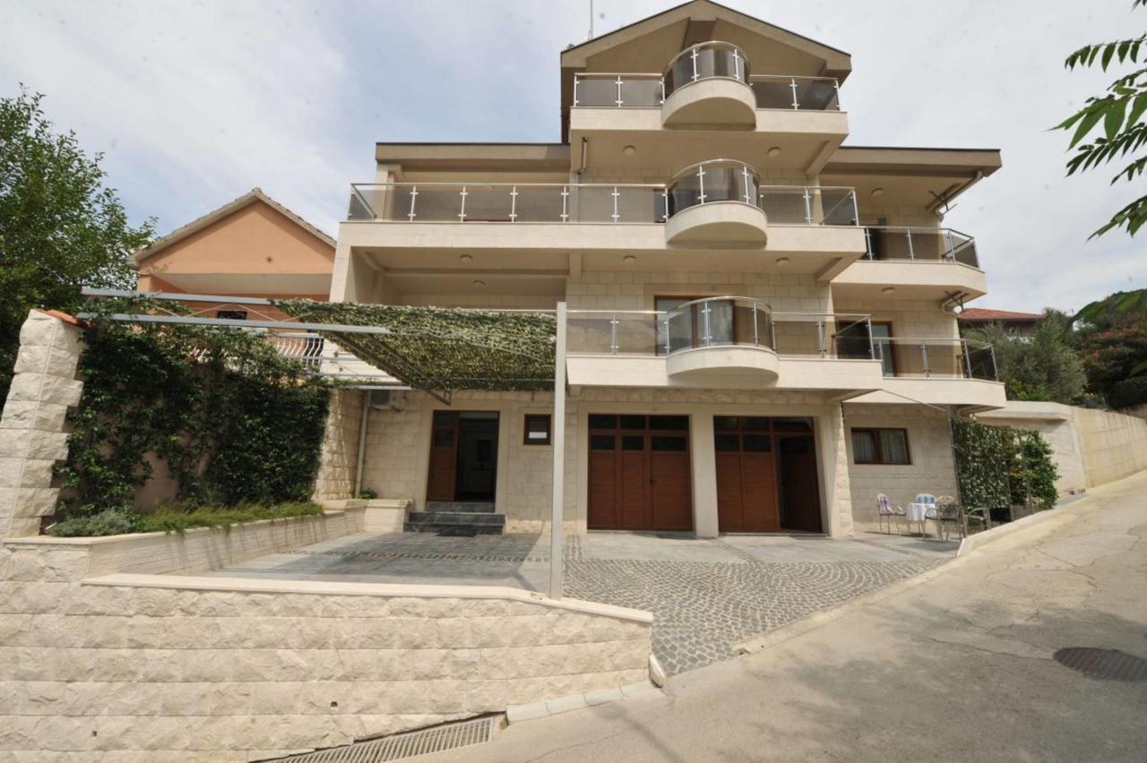 Apartments Olive Kotor Luaran gambar
