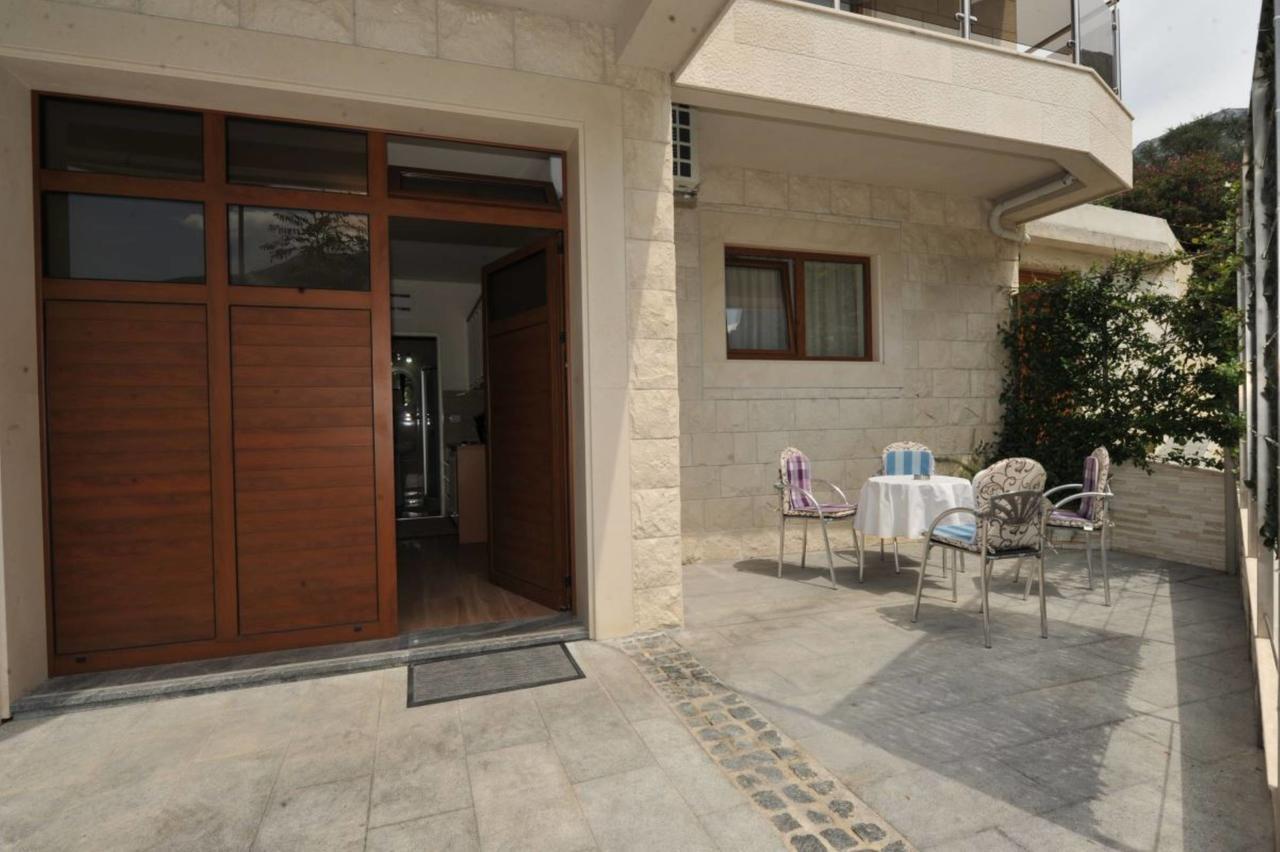 Apartments Olive Kotor Luaran gambar